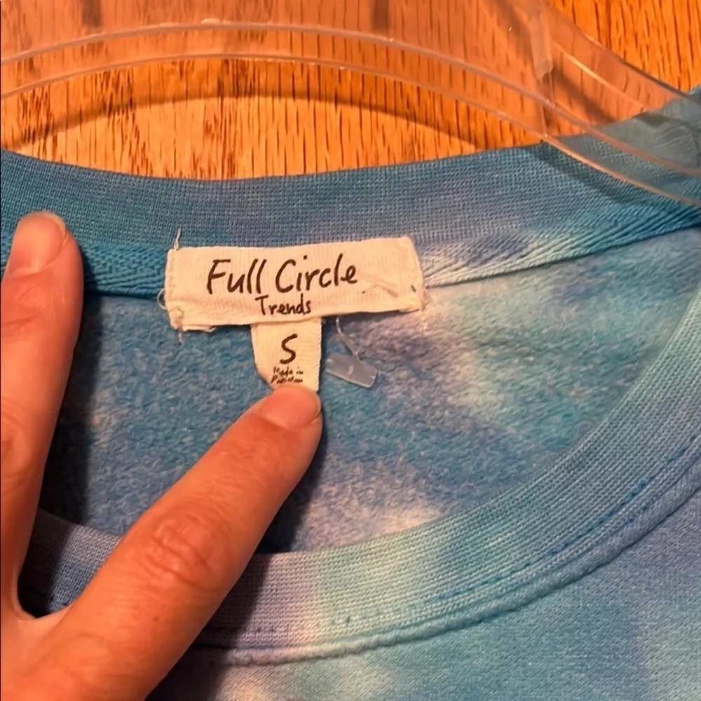 Chic Tie-Dye Blue Women's Sweater
